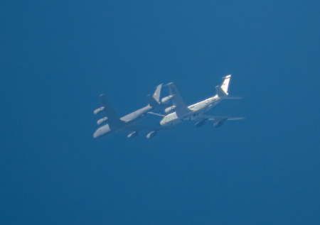 Британский самолет-разведчик закружил над Черным морем