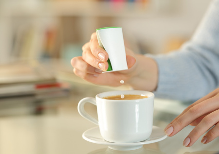 Диетолог рассказала о рисках при употреблении сахарозаменителей