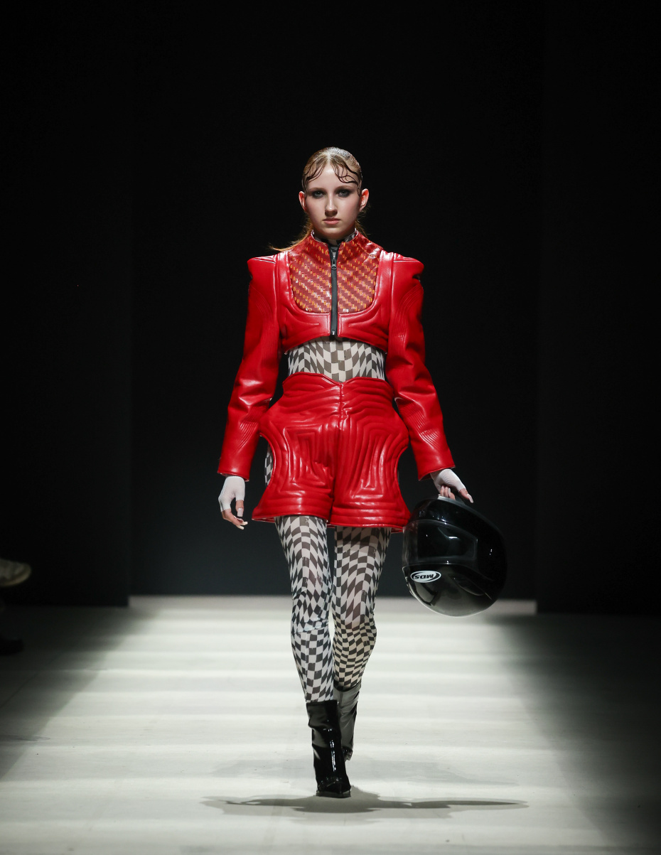 Показ Universal University на Неделе высокой моды в Москве