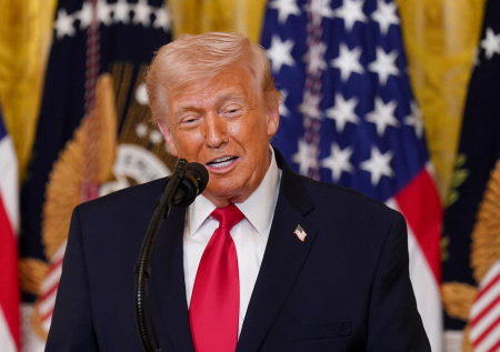 Трамп нашел язвительный ответ странам, отказавшим США в помощи