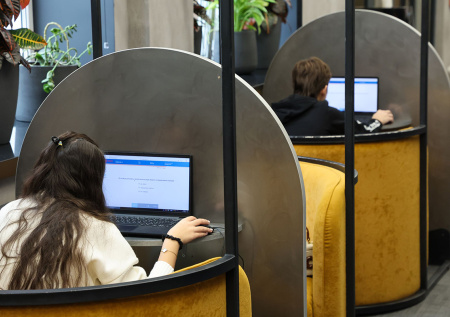 Россиянам рассказали, сколько студентов сдали демонстрационный экзамен