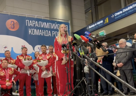 Паралимпийцы поделились первыми впечатлениями после возвращения в Россию