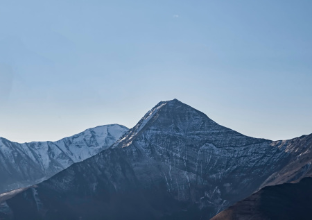 В горах Бурятии возобновили эвакуацию тел погибших туристов