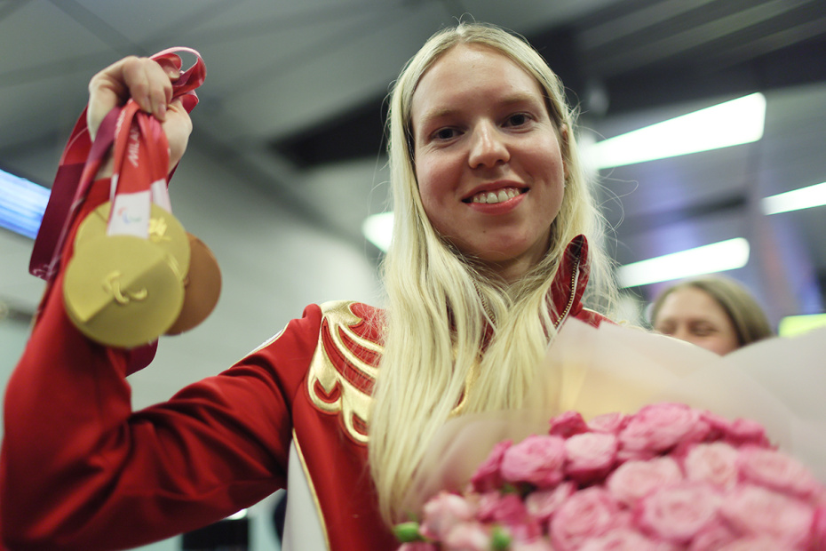 Варвара Олеговна Ворончихина — российская паралимпийская горнолыжница, двукратная чемпионка зимних Паралимпийских игр 2026 года (в супергиганте и слаломе), серебряный призер тех же игр в гигантском слаломе и бронзовый призер в скоростном спуске