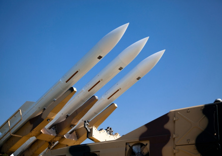 Иран отчитался об атаках военных баз США и Израиля в ряде соседних стран