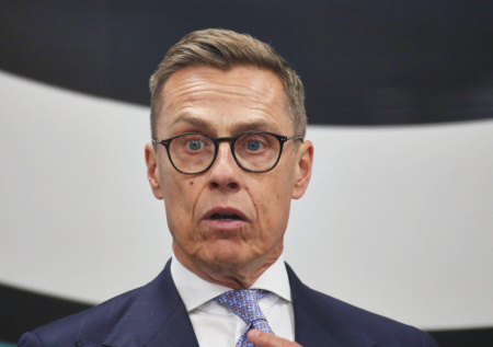 Стубб дал совет членам НАТО после предупреждения Трампа