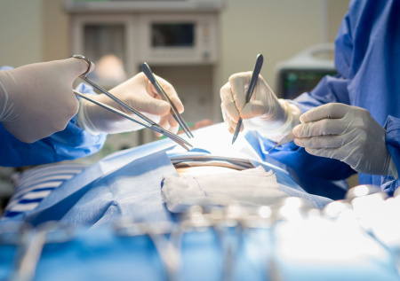 Врачи извлекли из желудка шестилетнего мальчика 144 магнитных шарика