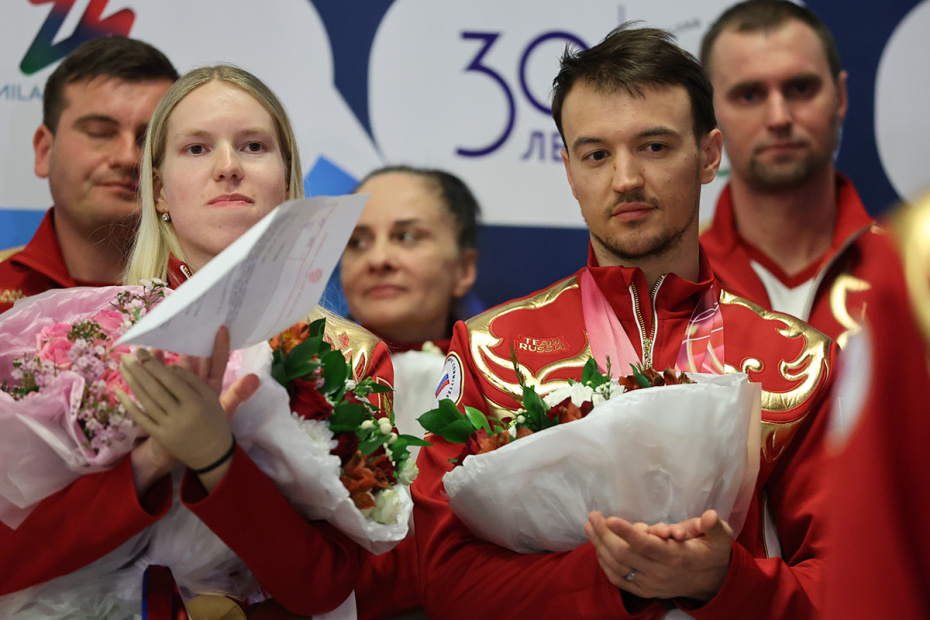 Варвара Олеговна Ворончихина — российская паралимпийская горнолыжница и Алексей Бугаев — российский горнолыжник, чемпионы Паралимпийских игр 2026 года