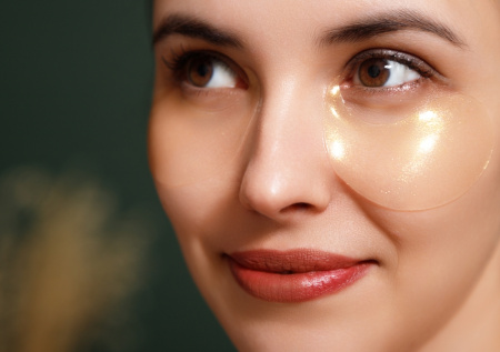 Косметолог предостерегла от использования патчей в самолете