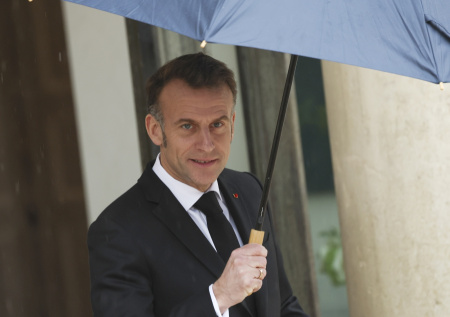 «Конфуз»: глава делегации Жданова о шагах Франции навстречу России