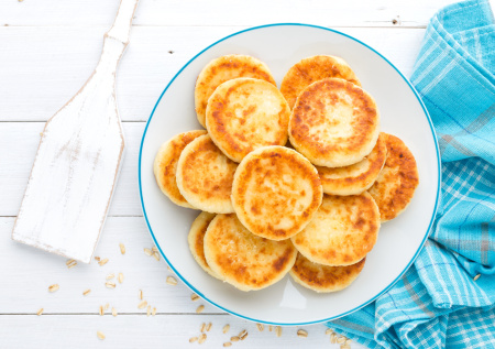 Быстрые сырники: вкусные, красивые, не распадаются и готовы за 15 минут