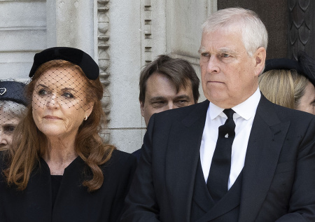 Королевская семья Британии: новости, угроза разоблачения, тайны монархов