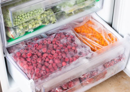 Нутрициолог развеяла миф о потере полезных свойств продуктов от заморозки