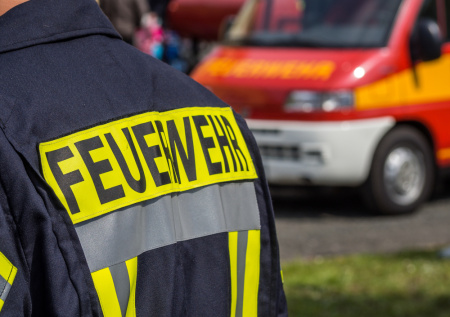 В Германии спародировали «ворующих» людей сотрудников ТЦК