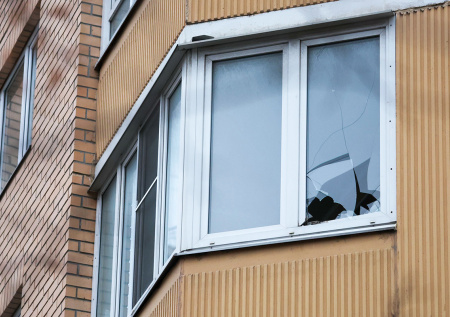 Последствия атаки украинских дронов на Краснодар сняли на видео