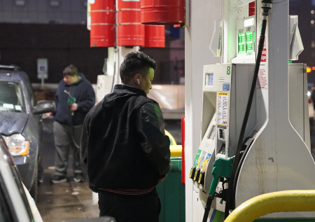 В США подскочили цены на бензин из-за Ирана