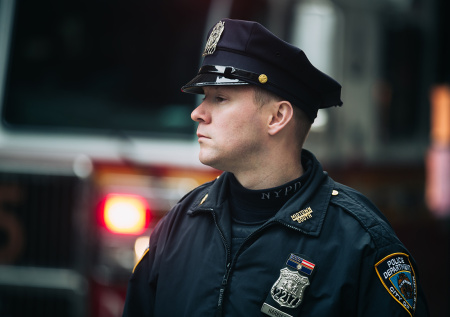 Родителей-извергов арестовали за наказание острым соусом