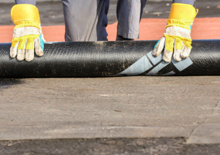 Капитальный ремонт 670 кровель проведут в Крыму в 2026 году