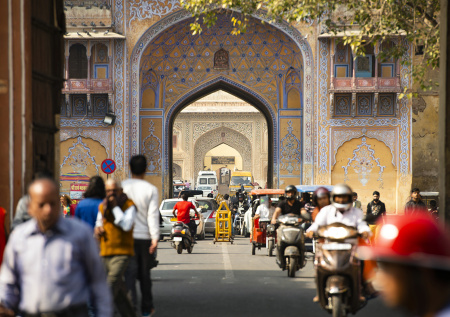 Молодежь из одного региона пригласили на бесплатное обучение в Индию