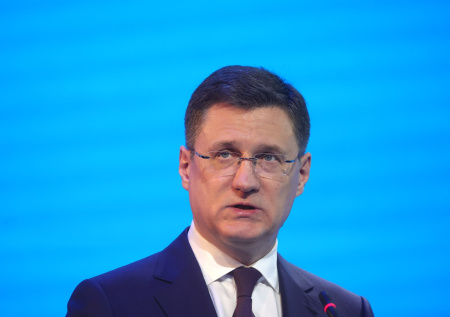 Новак призвал развивать платежную и логистическую инфраструктуру