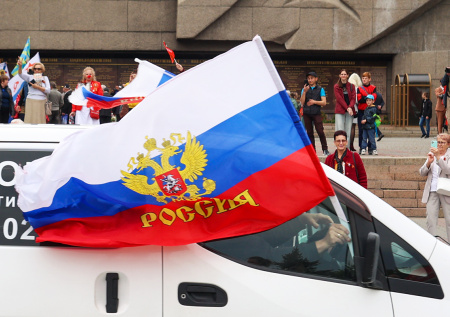 Американский режиссер назвал угрозы Киева в адрес Крыма иллюзией