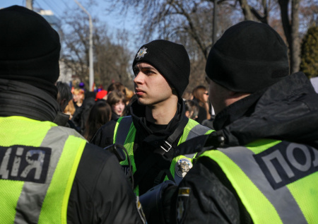Киевлянку по ошибке объявили в розыск из-за уклонения от мобилизации