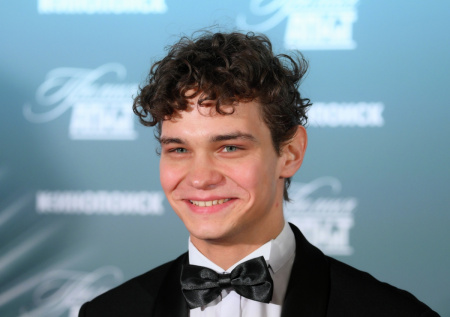 Роль Басты, отношения с Бузовой, расставания: как живет Слава Копейкин