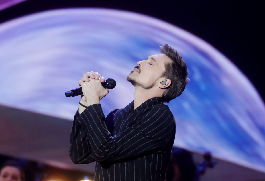 Певец Дима Билан во время шоу «Про100 Зацепин» к 100-летию Александра Зацепина в Большом зале Кремлёвского дворца в Москве