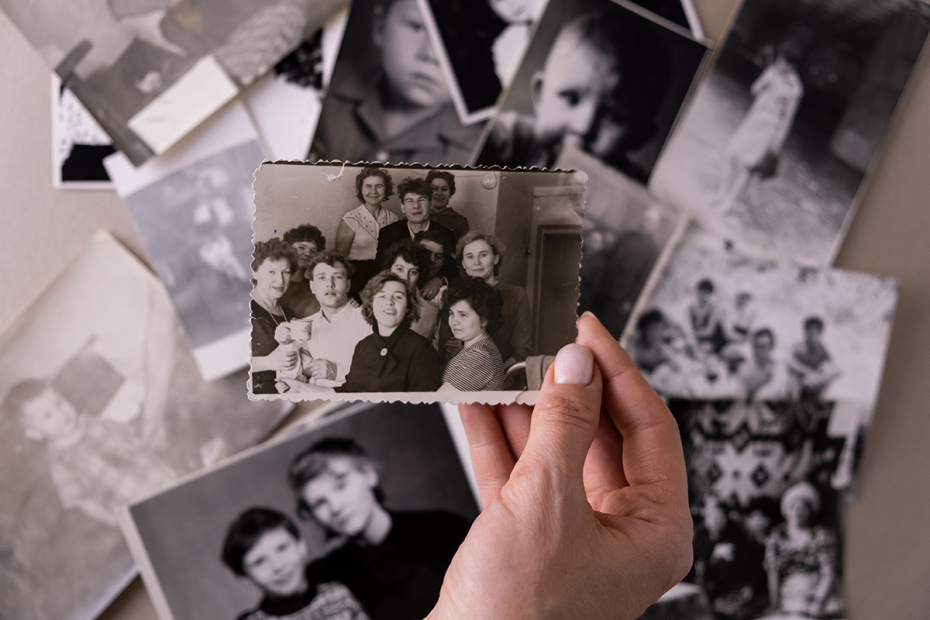 Как оцифровать и отреставрировать старые фото: 5 способов сохранить архивы