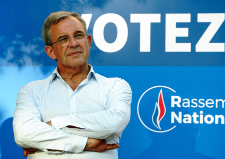 Евродепутат усомнился в способности ЕС защищать демократию