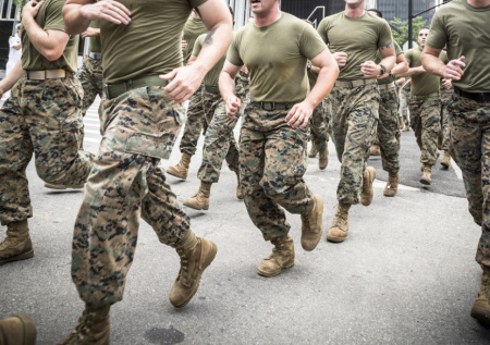 Стало известно об отправке США нескольких тысяч морпехов на Ближний Восток