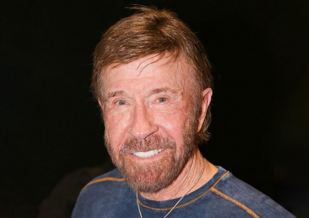 Что известно о последних днях жизни и смерти актера Чака Норриса