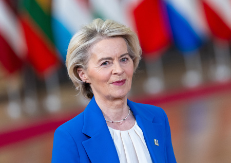 «Это скандал!»: в Европе уличили фон дер Ляйен в потере легитимности