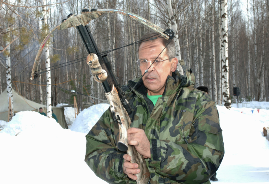 Министр иностранных дел РФ Сергей Лавров на охоте в Ханты-Мансийске, 2007 год
