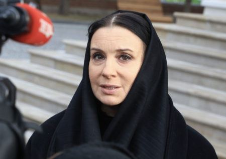 Успешная карьера, крепкий брак, смерти близких: где сейчас Стриженова