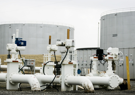 США приступили к первой фазе извлечения нефти из стратегического резерва