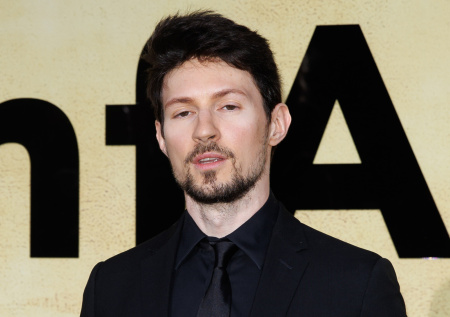 Дуров не ответил на требование заблокировать 100 Telegram-каналов в России