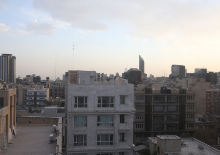 Новорожденный и еще шесть детей погибли при атаке на Иран