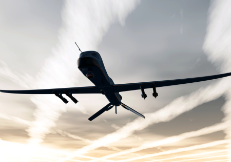 SHOT: беспилотники врезались в многоквартирный дом в Уфе