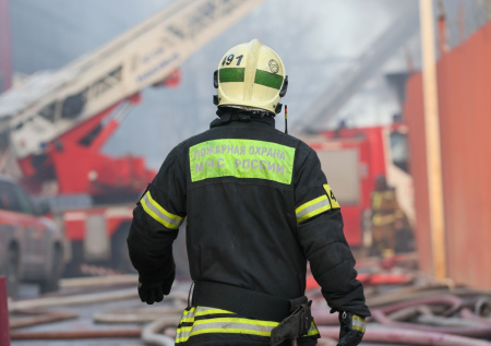 Вспыхнувший из-за простой сигареты пожар унес жизни двоих человек