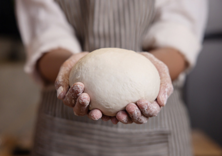 На опаре — прошлый век: это «хрущевское» тесто по ГОСТу подходит для любой выпечки и всегда получается мягким