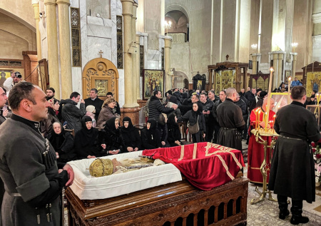 Что известно о похоронах патриарха Грузии Илии II