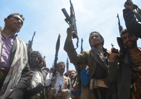 Саудовская Аравия пытается удержать хуситов от войны