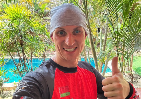 Чемпион Белоруссии по мотогонкам сорвался со скалы