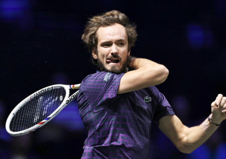 Медведев вышел в третий круг «Мастерса» в Майами