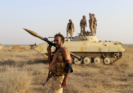 Йемен готовит операцию против хуситов в случае их поддержки Ирана