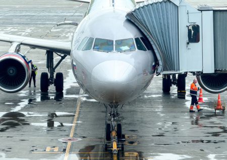 Аэропорт Саратова временно закрылся