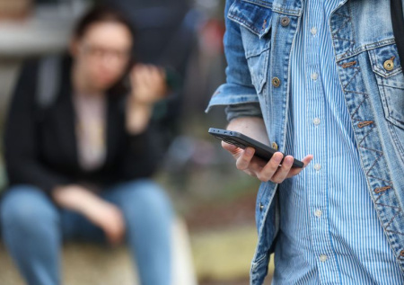 Сбой мобильного интернета в Петербурге 22 марта: что известно, атака ВСУ?