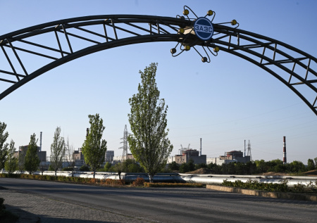 На ЗАЭС отчитались о работе после обстрела Энергодара