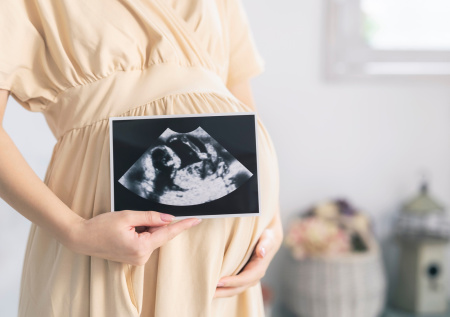 Названы российские регионы-лидеры по рождаемости